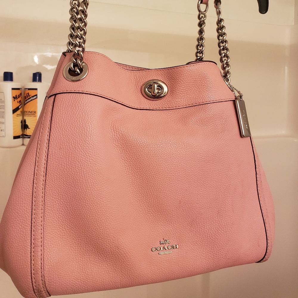 Coach Turnlock Edie pink shoulder bag purse